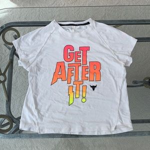 Under armour size medium girls shirt